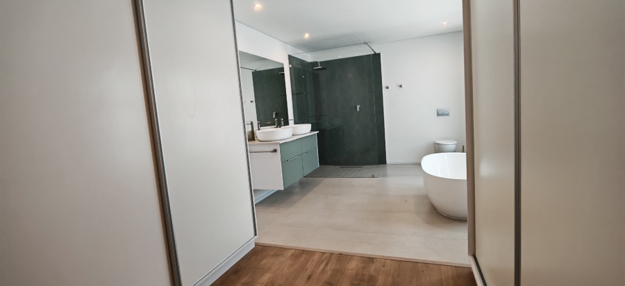 4 Bedroom Property for Sale in Dana Bay Western Cape